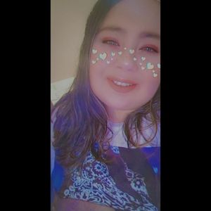 Meet your Posher, Lydia